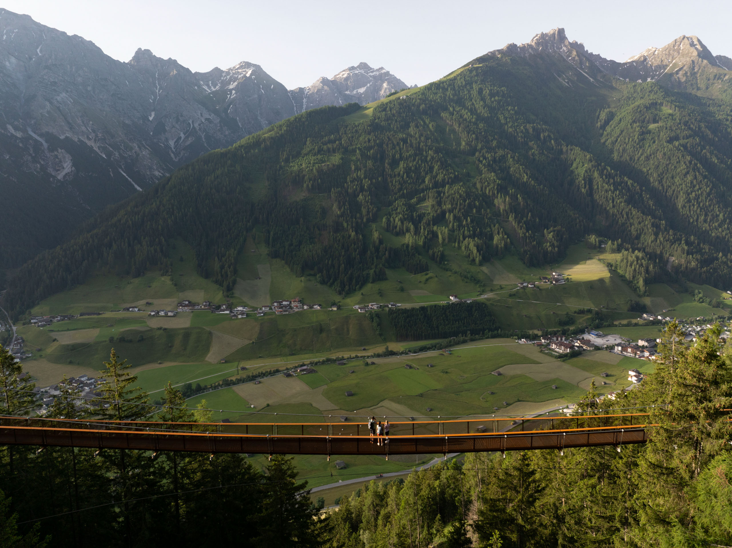 Haengebruecke-Stubai-c-AndreSchoenherr_22